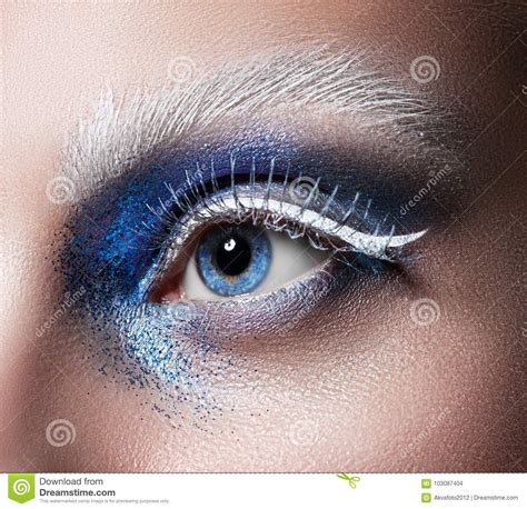 Beautiful Female Eye Close Up Blue Eyes Creative Makeup
