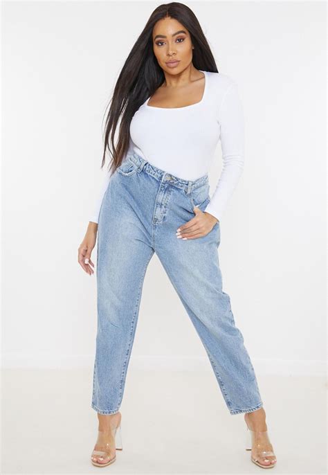 Plus Size Riot High Waist Mom Jeans In Hellblau Missguided