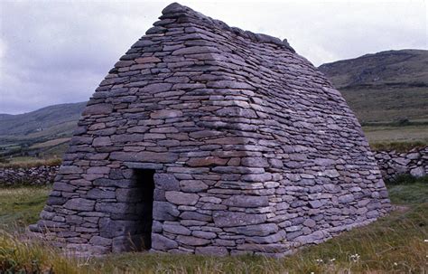 Old Stone House In Ireland Oc Pics