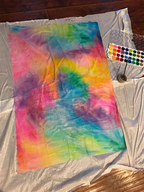 How to paint watercolor flowers on fabric. Create Kids Couture: Watercolor Painting on Fabric