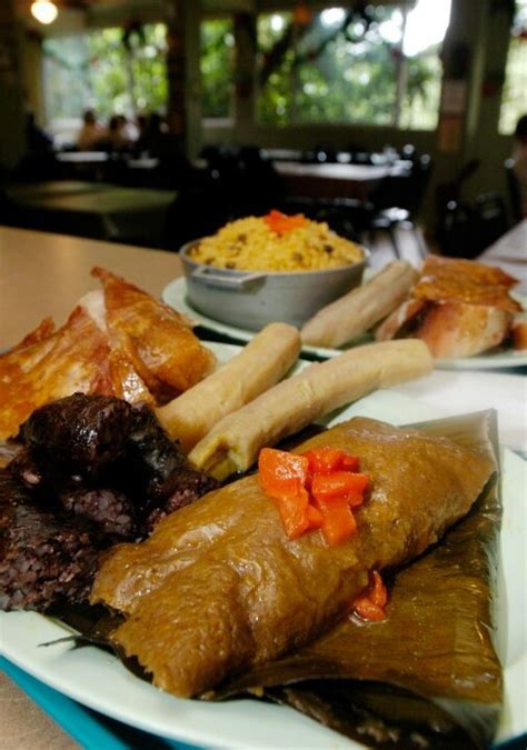 Comida típica navideña de Puerto Rico | Mi Puerto Rico | Pinterest