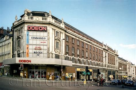 88 Leeds Odeon 32 The Odeon Headrow Leeds Formerly The P Flickr