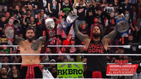 The Usos Officially Become Smackdown Tag Team Champions For Days