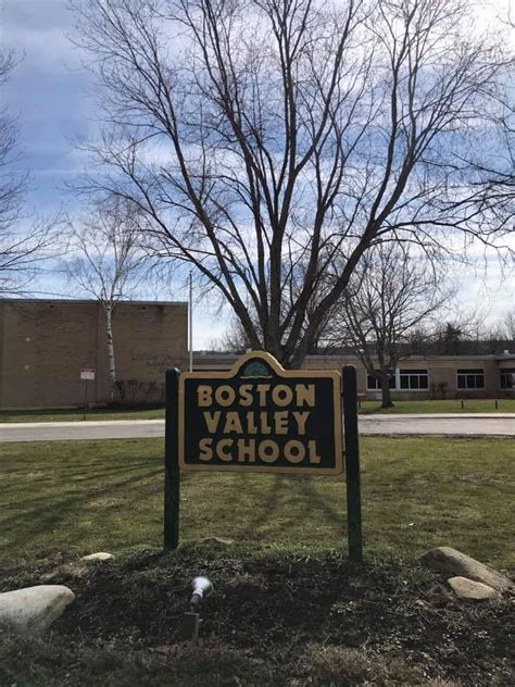 Boston Valley Elementary School หน้าหลัก