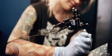Getting A Tattoo Heres What You Need To Know About Moldy Ink Self