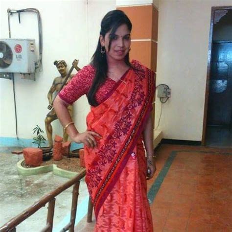 Gender transformation artwork, including mtf, ftm and other similar content. Boy to Girl Transformation : Desi Indian Crossdresser Photos in Sexy Saree and Blouse