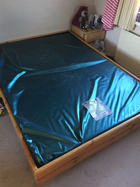 Waterbed mattresses, air beds, foam mattresses, waterbed parts and accessories. Water bed complete. King size 7ft x 5ft 214cm x 152cm ...