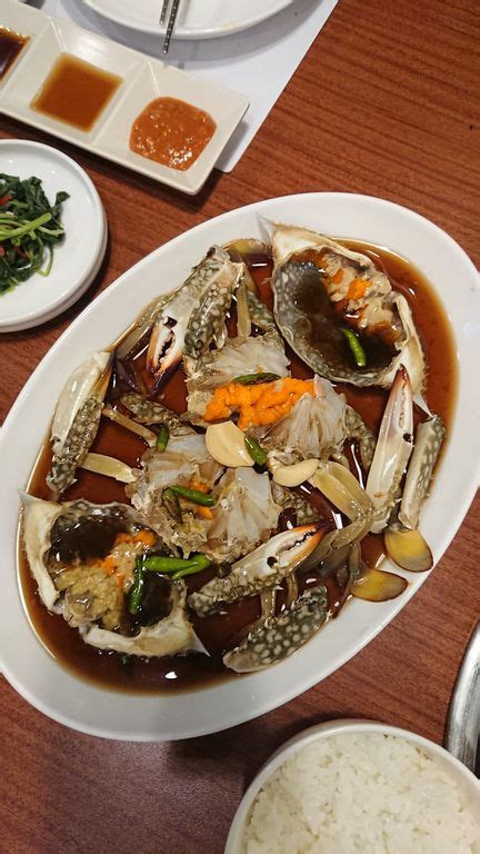 Kekayaan jenis masakannya merupakan cermin keberagaman budaya dan tradisi nusantara yang terdiri dari sekitar 6.000 pulau berpenghuni, dan menempati peran penting dalam budaya nasional indonesia secara umum. 49+ Makanan Khas Korea Selatan yang Terkenal (NAMA & GAMBAR)