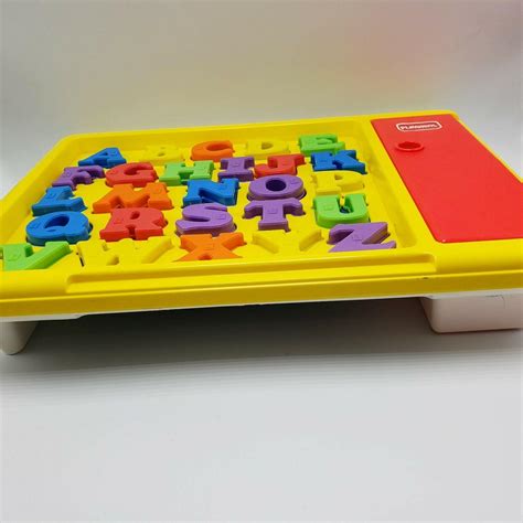 Playskool 2050 Magnetic Alphabet Board Lap Desk Braille Chalkboard