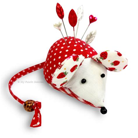 cute mouse pincushion pdf sewing pattern easy to sew needle etsy