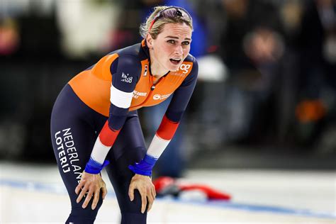 Irene Schouten Buigt Voor Ragne Wiklund Géén Goud Op 3000 Meter Bij Wk