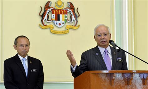 Taman putra perdana putrajaya bukanlah taman biasa, karena selain untuk wisata. PM bagi indikasi ada tugas baru untuk Wahid Omar…