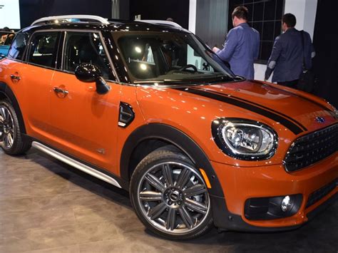 Maybe you would like to learn more about one of these? 2017 Mini Cooper Countryman becomes biggest in brand history