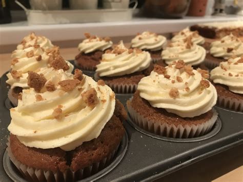 Gingerbread Cupcakes With Salted Caramel Icing Catering Online