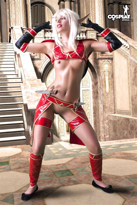 Pictures Of Hot Geek Girl Marilyn Dressed Up As Blood Elf Coed Cherry