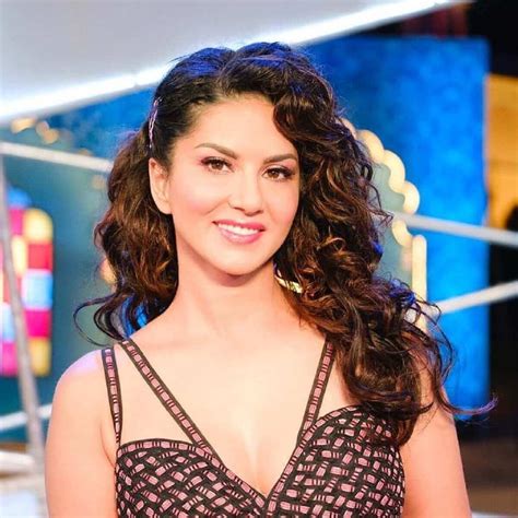Sunny Leone Biography Wiki Age Height Husband Net Worth Religion