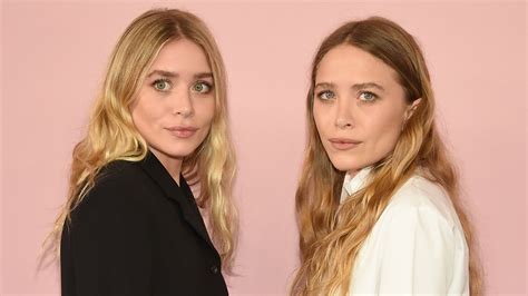 Ashley Olsen Casually Carries A Machete On A Hike In Rare Photo By Her