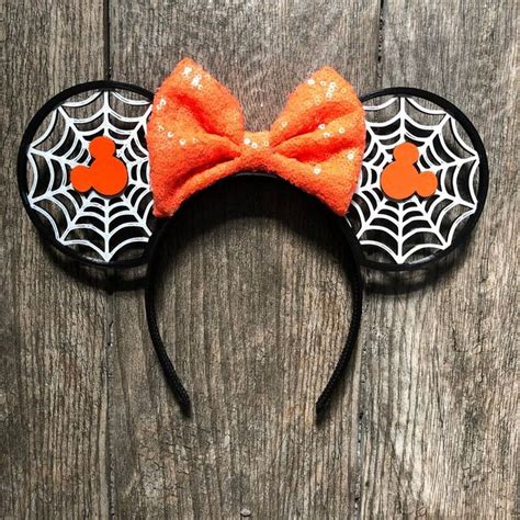Look Boo Tiful In These Halloween Themed Minnie Ears Diy Disney Ears