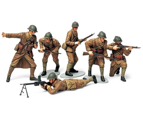 135 Wwii Fig Set French Infantry 6 Military 135 Plastic Models