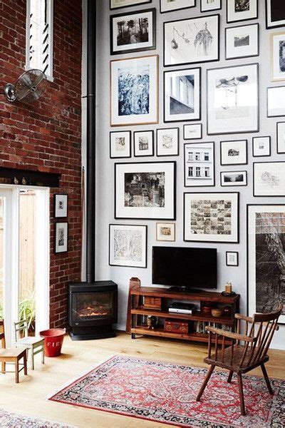 28 Creative Decorating Ideas For Tall Walls Tidbitsandtwine