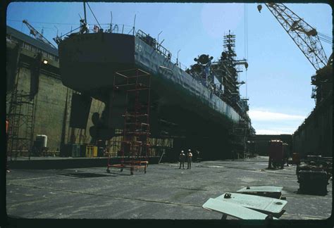 Uss Coontz Dlg 9ddg 40 Photo Of The Day Uss Coontz In Dry Dock