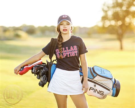 Senior Picture Portrait Ideas Natural Golf Golfer College