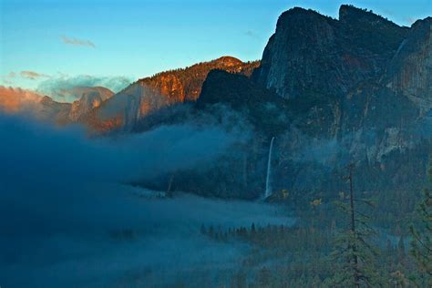 Yosemite Photos Yosemite In The Clouds Yosemite Peregrine Lodge