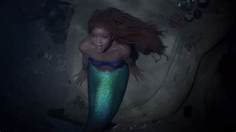 halle bailey reacts to the little mermaid teaser reactions
