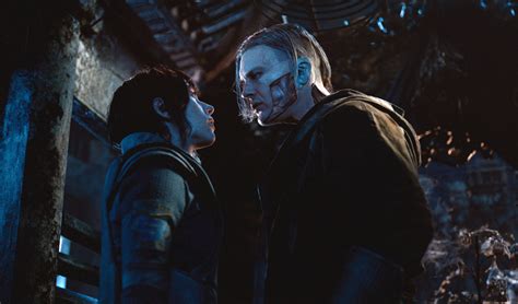 She also uses a white and transparent version of the pistol when using her thermoptic camouflage suit. Review: In 'Ghost in the Shell,' a Cyborg With Soul - The ...