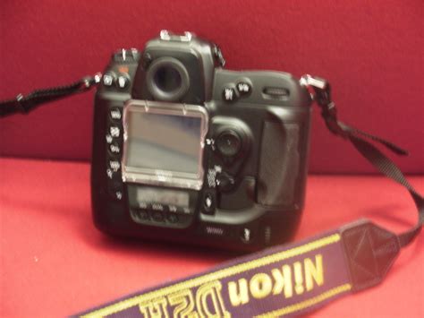 Nikon D2h With Low Actuations 2 Months Use Test Amp Coll Ebay