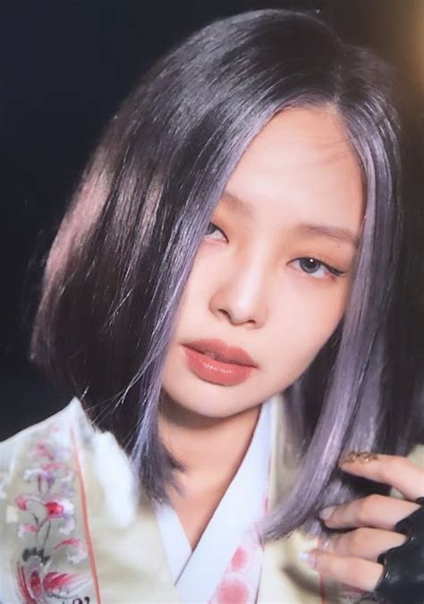 30 Photos Of Blackpink Jennies Two Toned Hair—before She Dyes It