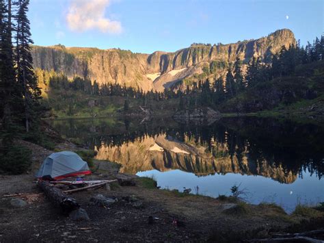 Quick Overnight At Hayes Lake On Chain Lakes Loop Mt Baker Wilderness