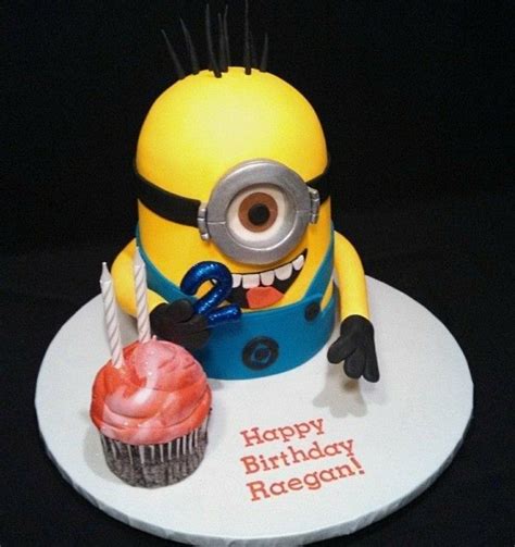 Das geht schnell und unkompliziert und ist viel günstiger als die gekaufte variante. motivtorten selber machen 2 jahre alt minion geburtstag ...