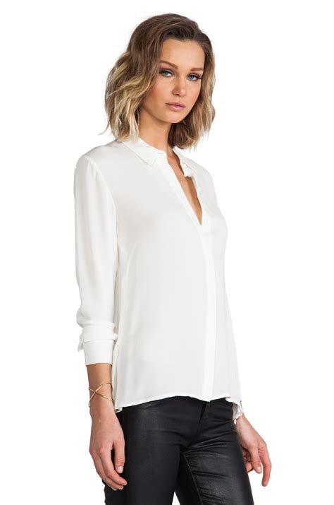 There are 1779 long sleeve white silk blouse for sale on etsy, and they cost 69,67 $ on average. Lyst - Theory Driya Silk Blouse in White in White