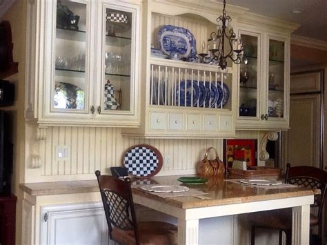 Counter height dining sets are perfect for a spacious dining room. Kitchen area with table at counter height. Designed by my ...