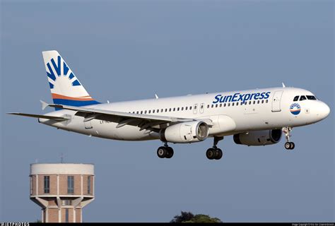 Ly Mln Airbus A320 232 Sunexpress Avion Express Kris Van