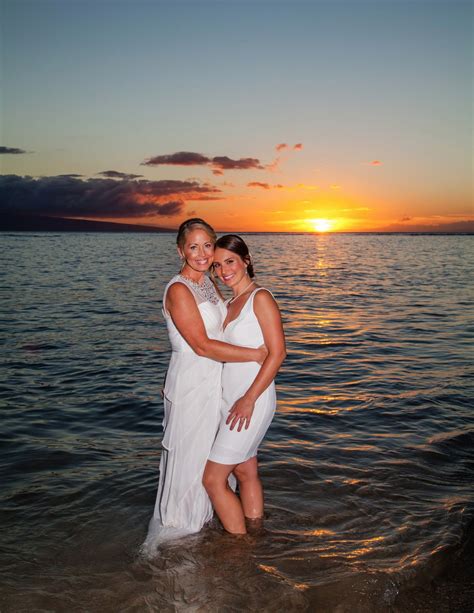 Pin Auf Our Maui Lesbian Wedding