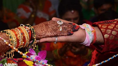 Neena gupta was about to get married to a man she loved, but he ended their relationship abruptly just before the wedding. How To Fix Marriage Date In Hindi 2021 - Kannada Wedding ...