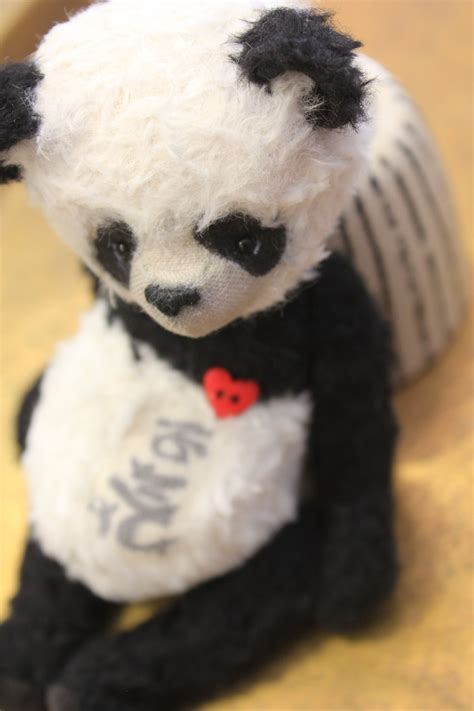 Chi Panda by Mama Berri | Panda, Panda bear, Bear