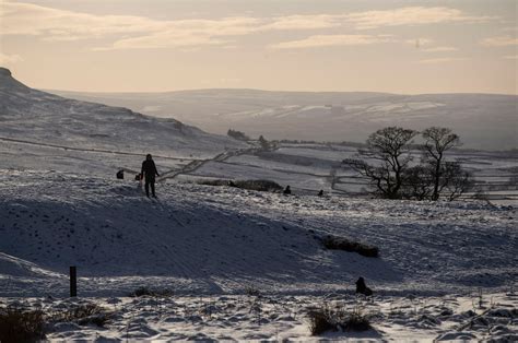 Uk Weather Latest England Records Coldest Night So Far As Temperatures