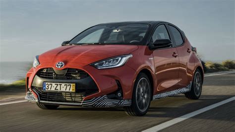 Primera Prueba Del Toyota Yaris Hybrid 2020 Para La Ciudad Y Algo Más