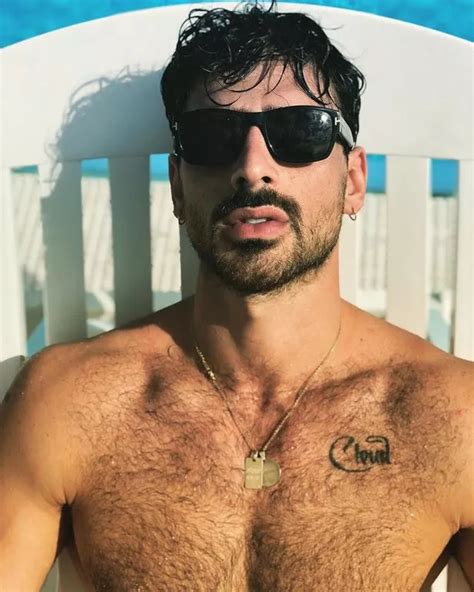 365 Dni Star Michele Morrone Sends Fans Wild With His Hot And Heavy