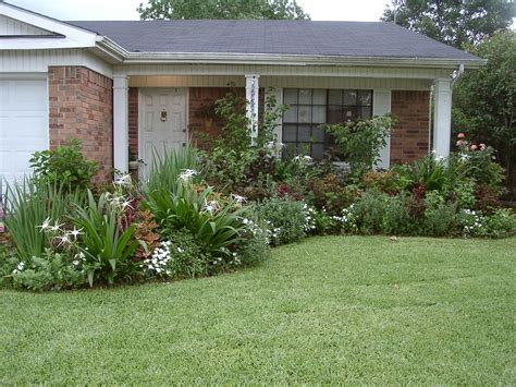 16 Curb Appeal Ideas For Small Front Yards Garden Design