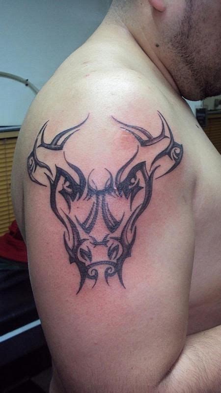 Tatuajes De Toros 5 Mens Side Tattoos Tattoos Arm Mann Armband