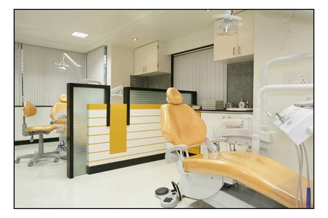 Services Offered By A Cosmetic Dentist Dentists Dental Clinic