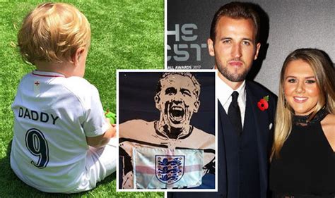 Tottenham forward harry kane is a massive nfl fan and went to the super bowl with girlfriend katie goodland. Harry Kane fiancee Kate Goodland celebrates 'good day ...