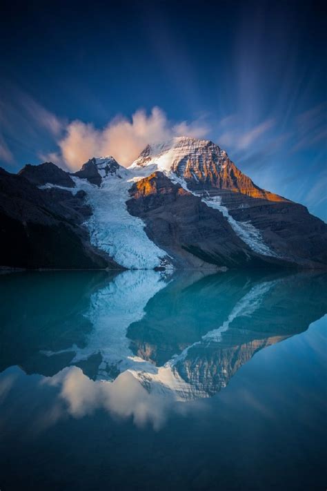 Mt Robson British Columbia By Callum Snape Nature Scenery Landscape