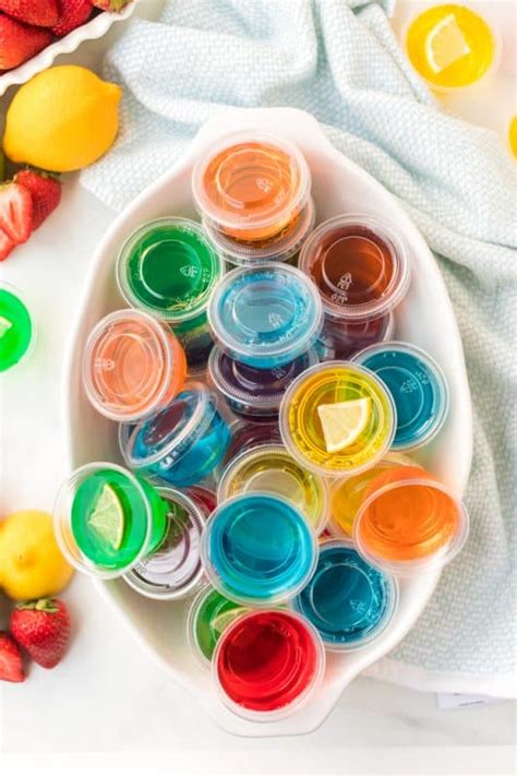It's the perfect party surprise, sure to make all your guests go, oh shit!!!! How to Make Vodka Jello Shots | The Best Blog Recipes