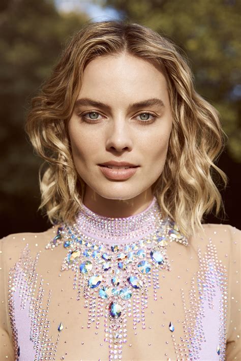 We are no way affiliated with margot robbie or her relative and management. Margot Robbie Sexy (15 Photos) | #TheFappening