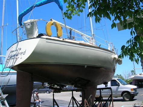 1982 Pearson Pearson 32 Sailboat For Sale In Michigan